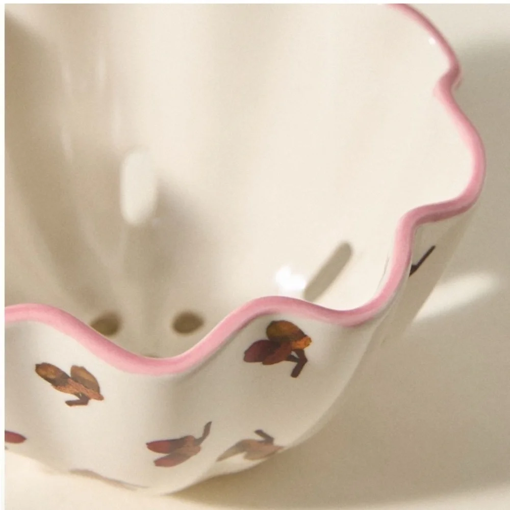 Anthropologie berry basket